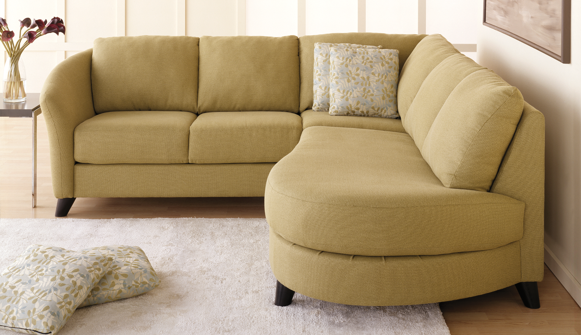 alula sectional 07 09 19 77427 arezzo apple lifestyle pdp desktop