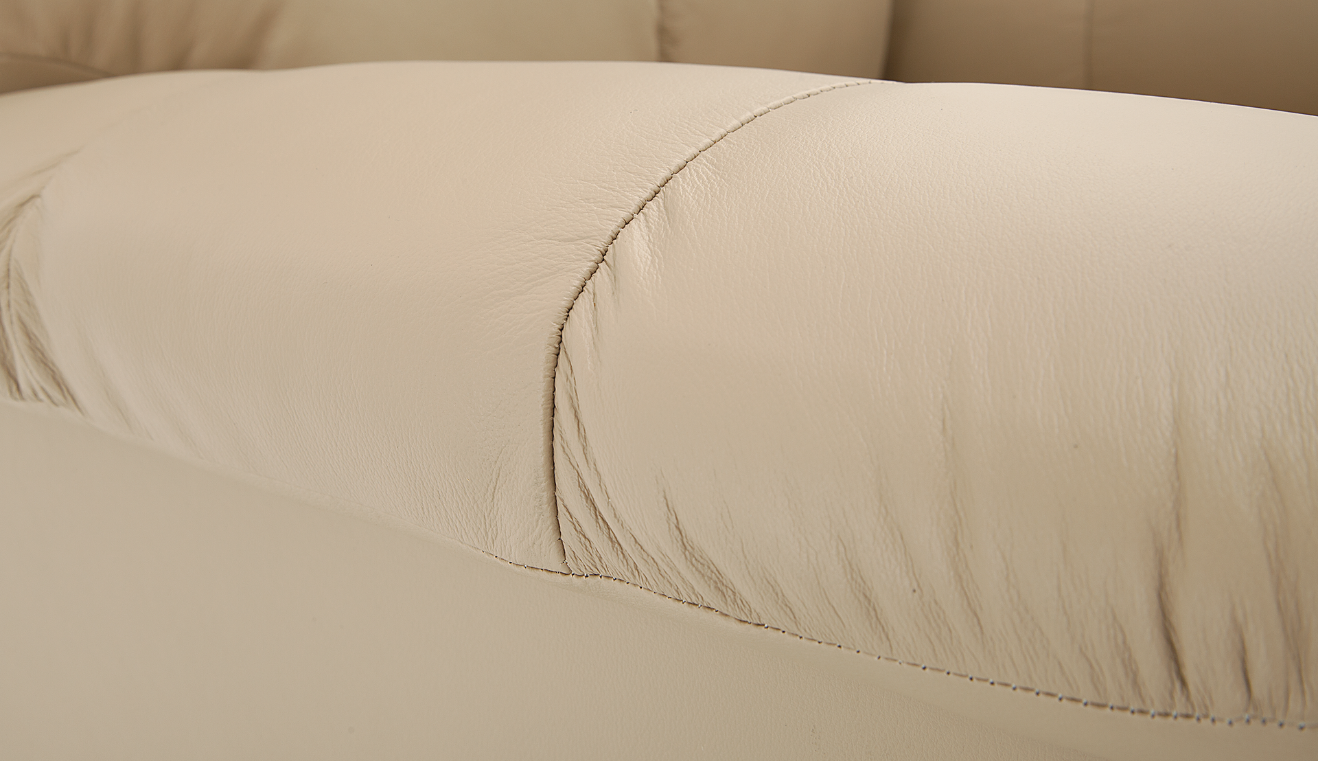 gilmore recliners 33 43143 tulsa ii sand detail 2 pdp desktop