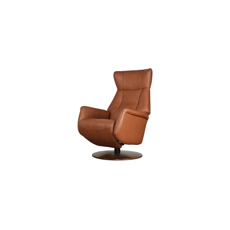 q31 chairs 31 50031 appaloosa burnt orange front angle pdp desktop.webp